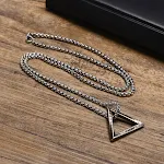 Retro Pendant Necklace