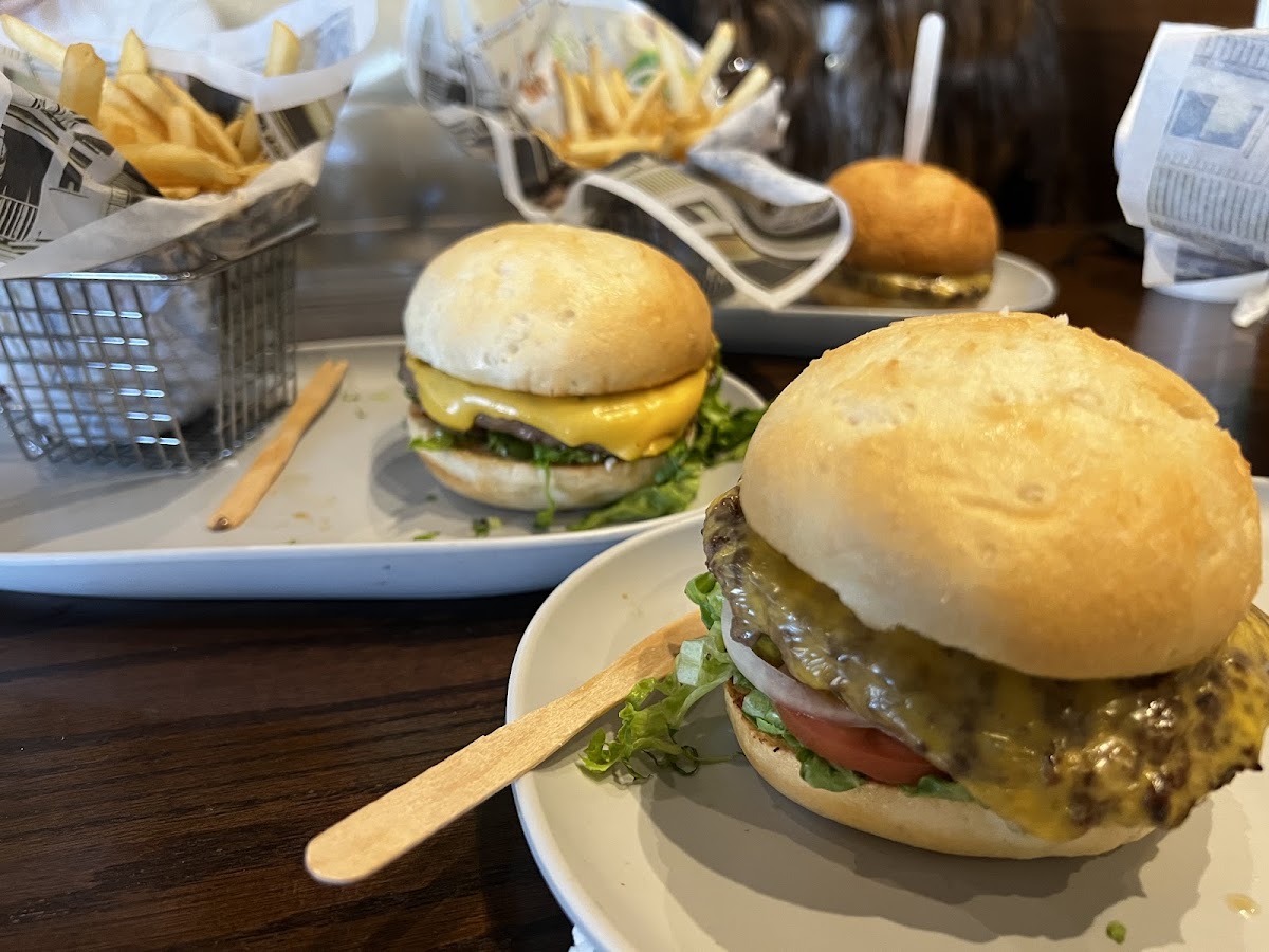 Gluten-Free Burgers at Wahlburgers