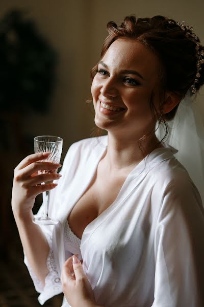 Düğün fotoğrafçısı Bella Markova (bellas). 16 Haziran 2019 fotoları