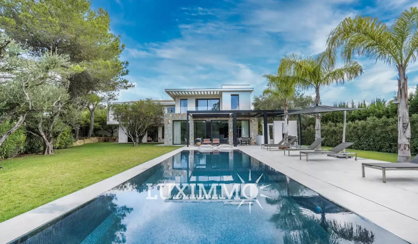 Villa with pool Mougins