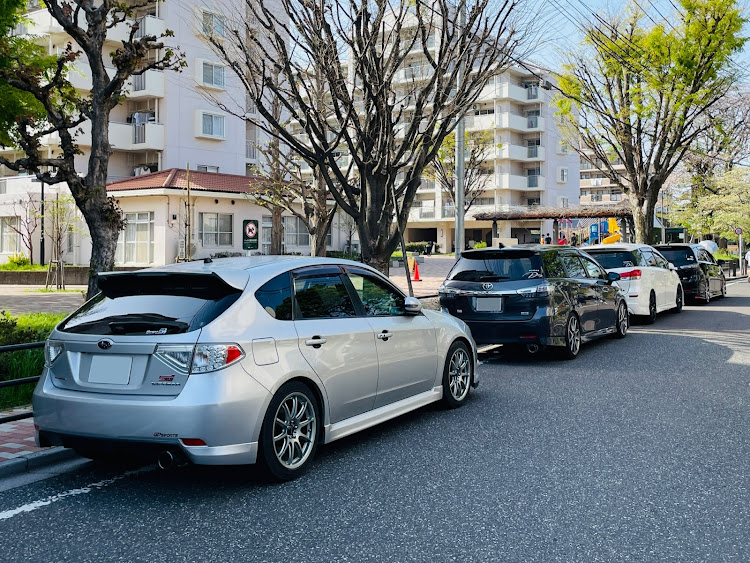 ウィッシュのウィッシュ・ZGE21G・プチオフに関するカスタム事例の投稿画像2枚目