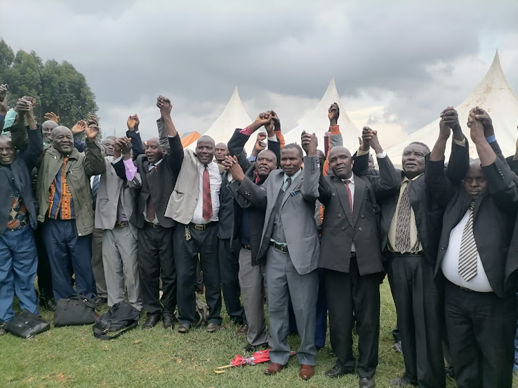 Rebel SDA church elders sing in solidarity on Saturday after they announced that they are severing ties with South Kenya Conference in Kisii for the controversial Nairobi Cosmopolitan Conference on September 10, 2022.