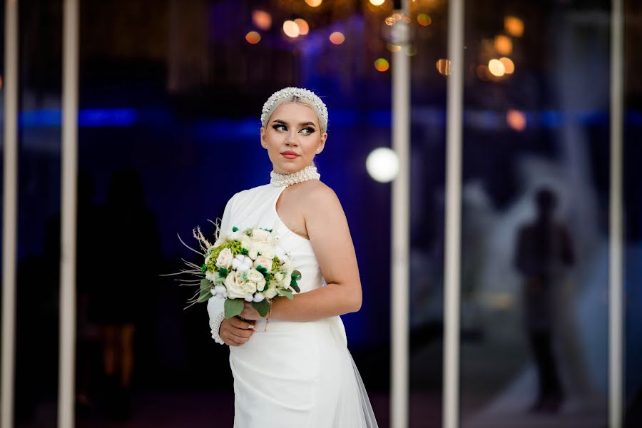 Jurufoto perkahwinan Andreea Pavel (andreeapavel). Foto pada 3 Oktober 2022