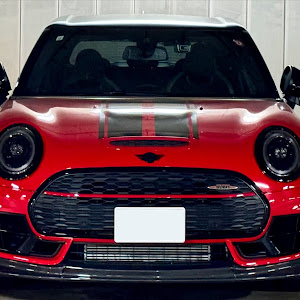 ミニ クラブマン JCW