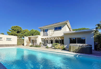 House with pool and terrace 15