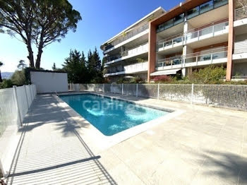 appartement à Cannes la bocca (06)