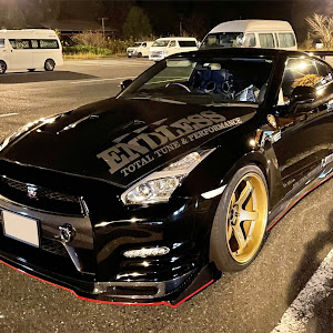 NISSAN GT-R R35