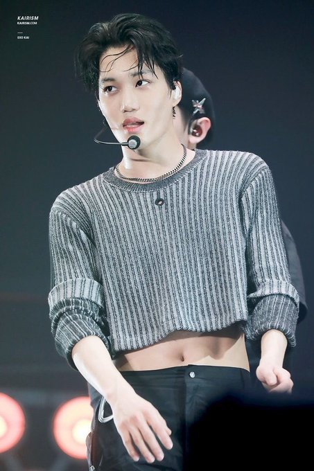 Konkurrere en kreditor hardware Here 10+ Gorgeous Looks That Prove EXO's Kai Is The King Of Crop Tops -  Koreaboo