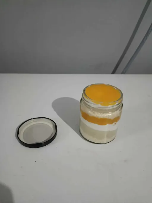 Mango Jar Cake