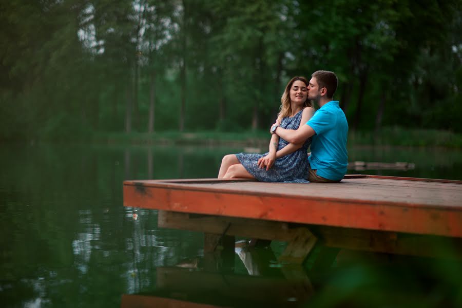 Wedding photographer Konstantin Voronov (karrrtinki). Photo of 25 March 2016