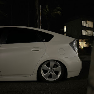 プリウス ZVW30