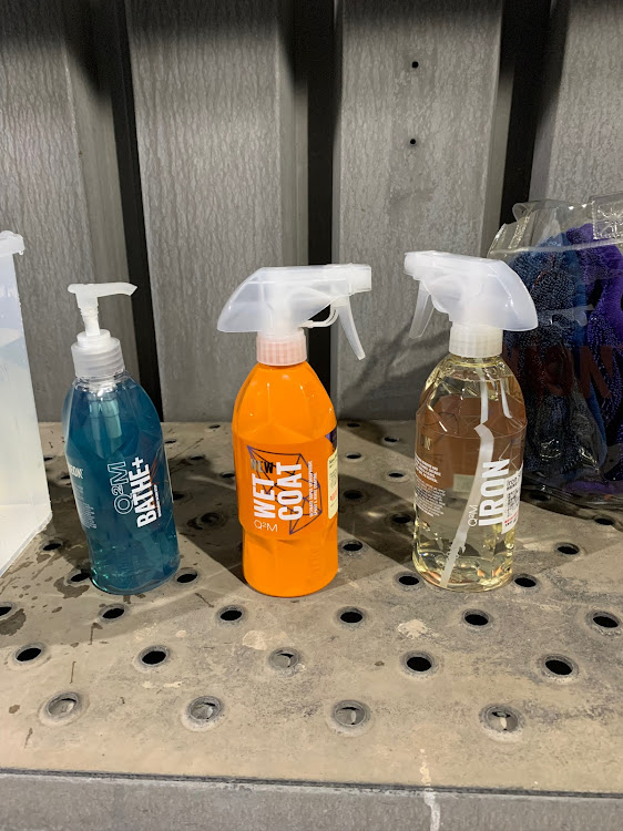 デミオのGYEON・IRON・BATHE＋・New Wet Coat・洗車に関するカスタム事例の投稿画像2枚目