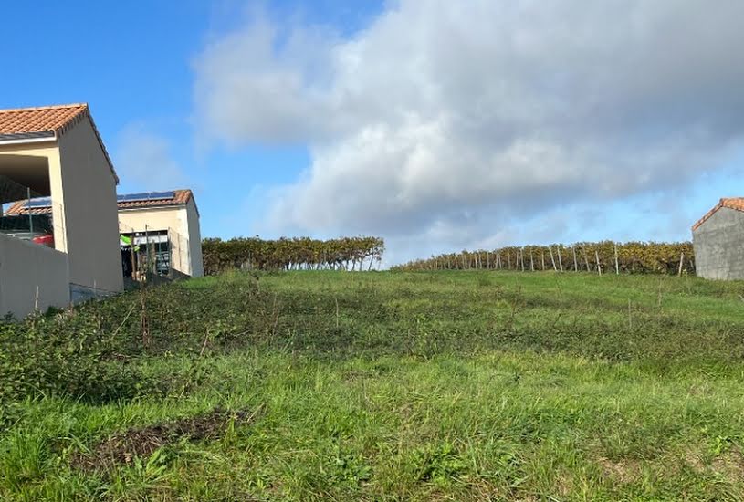  Vente Terrain à bâtir - 1 015m² à Châteauneuf-sur-Charente (16120) 