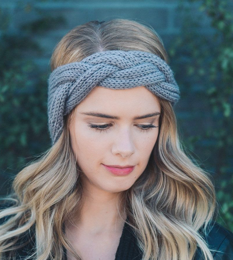 Yauvana Geknoopte Haarbanden Stijlvolle en Comfortabele Haaraccessoires. Bescherm je haar en voeg flair toe aan elke outfit. Perfecte pasvorm voor elke dag.