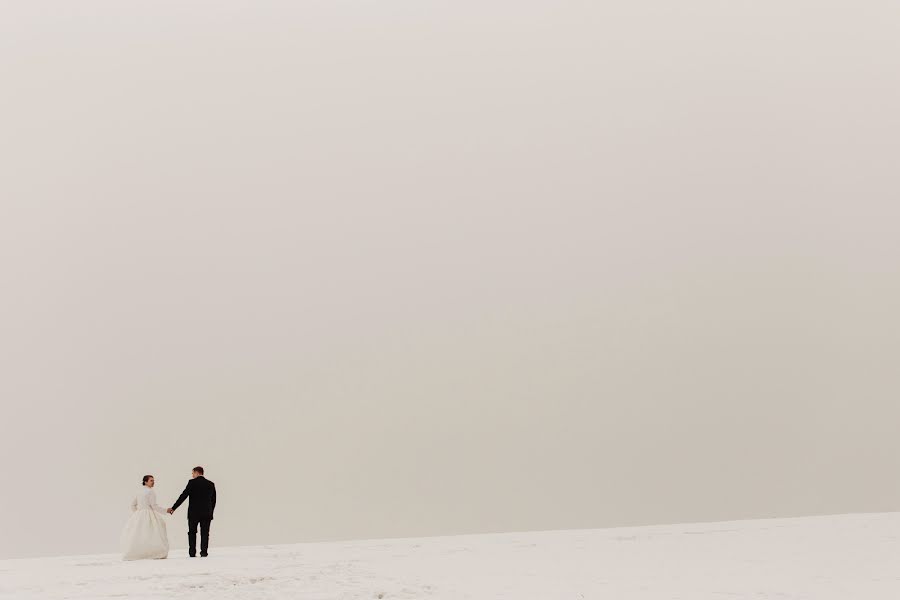 Pulmafotograaf Marcin Głuszek (bialaramka). Foto tehtud 10 aprill 2017