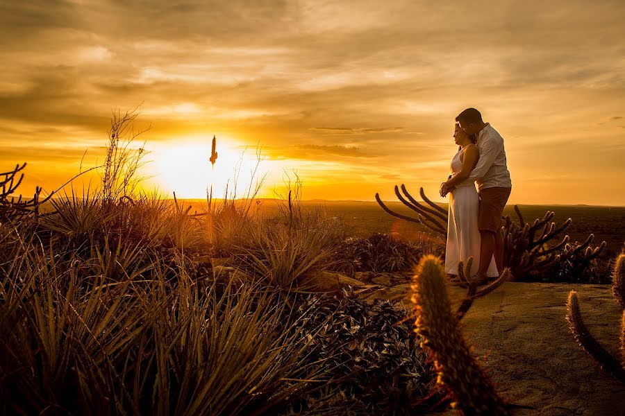 Fotógrafo de casamento Leonardo Carvalho (leonardocarvalh). Foto de 5 de janeiro 2018