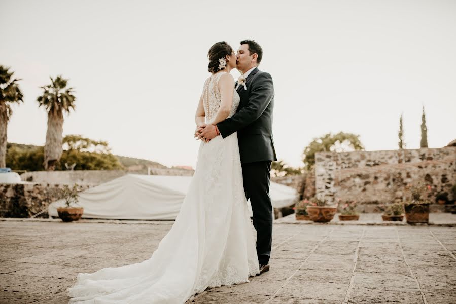 Wedding photographer Madie Romero (liteweddings). Photo of 22 November 2020