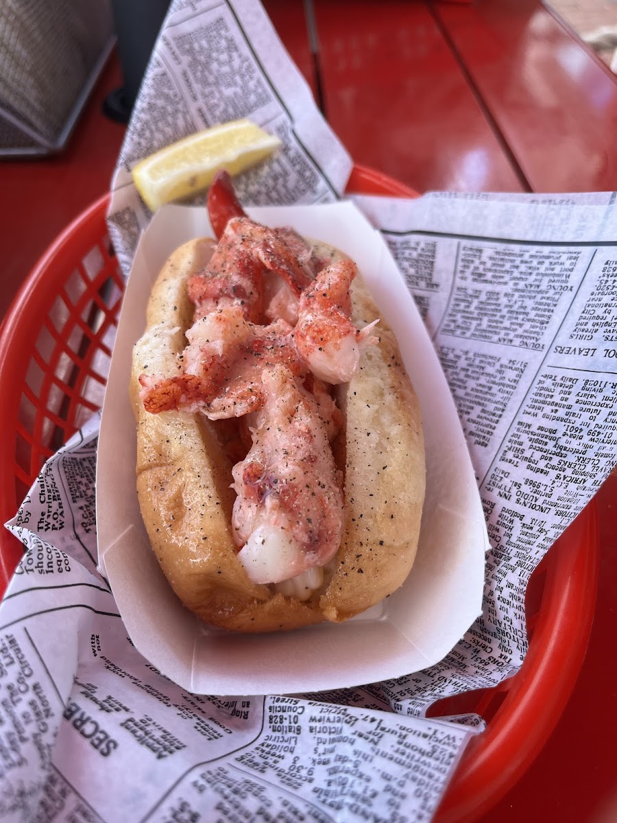 Classic lobster roll