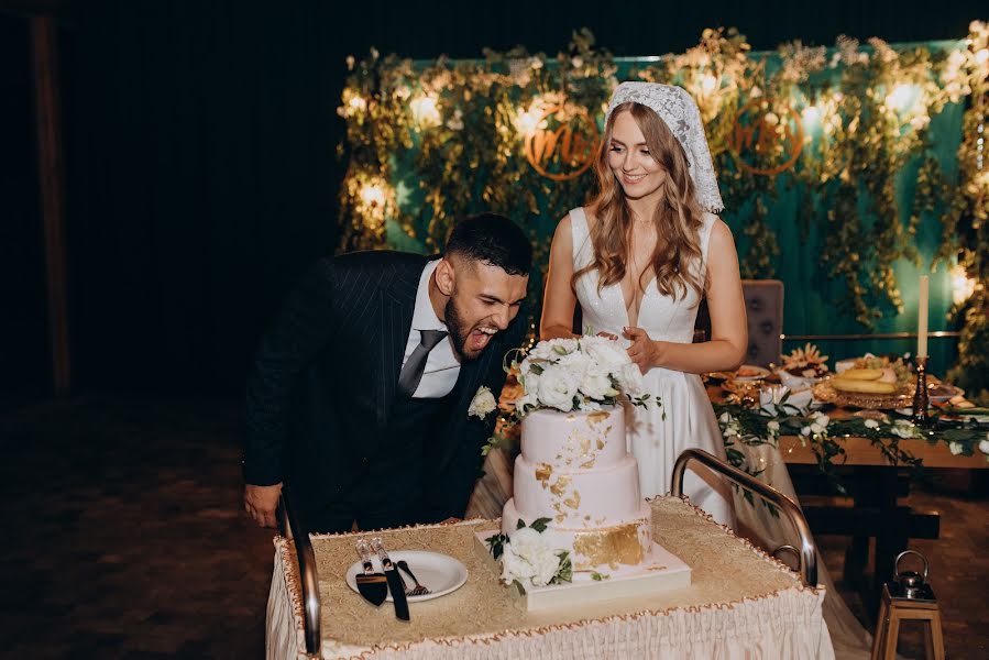 Fotógrafo de casamento Oleh Yarovka (uleh). Foto de 21 de agosto 2019