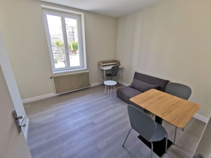 Location meublée appartement 2 pièces 30 m² à Reims (51100), 585 €