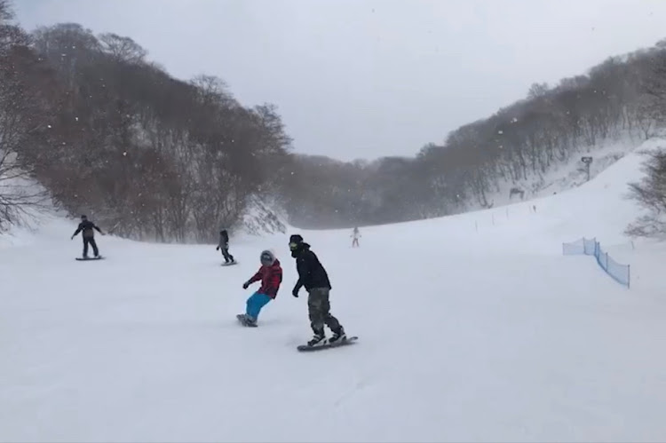 デイズルークスのスノボ・オリンピック・キャンギャル・知らんやつ・雪山に関するカスタム事例の投稿画像3枚目