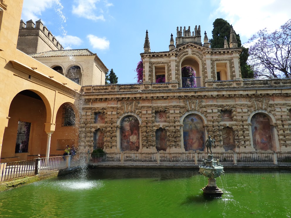 alcazar de séville