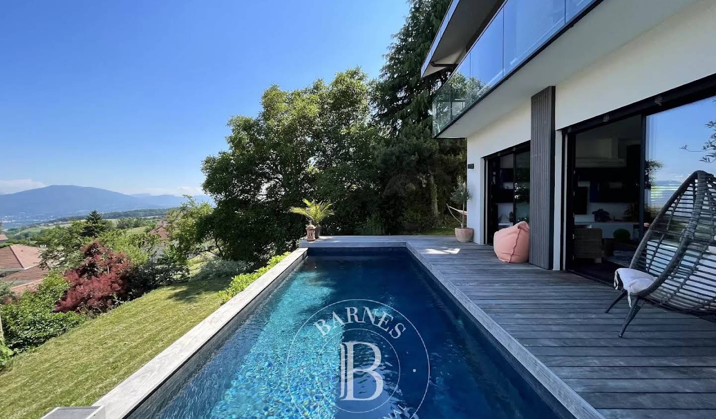 Maison avec piscine Annecy