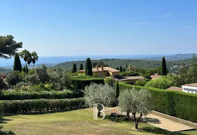 Villa avec terrasse 1