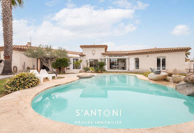 Maison avec piscine et terrasse 20