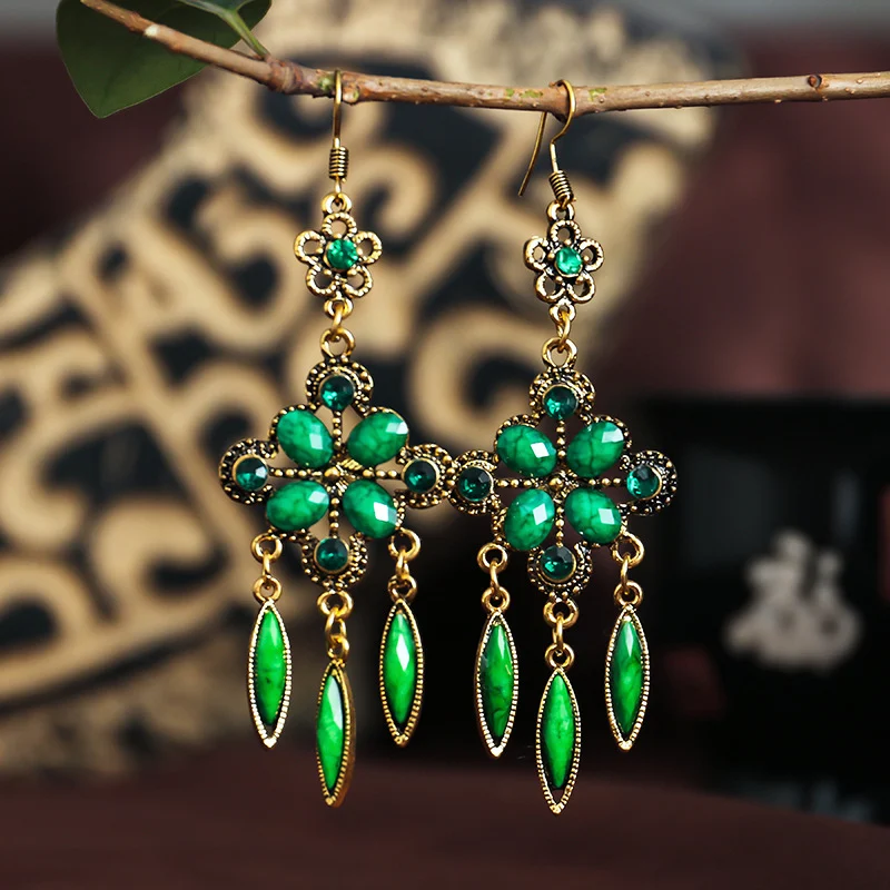 images slider number - 3