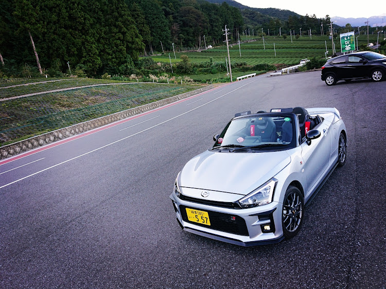 コペンのヤエー・GRコペン・S660・コペン・三重県に関するカスタム事例の投稿画像1枚目