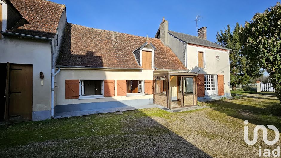 Vente maison 4 pièces 80 m² à Saint-Georges-sur-Moulon (18110), 147 000 €