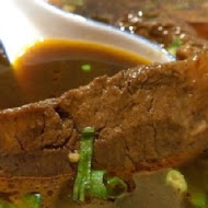 段純貞牛肉麵