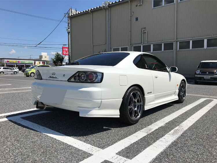 シルビアのホイール交換・シルビア・DIY・車高調整に関するカスタム事例の投稿画像1枚目