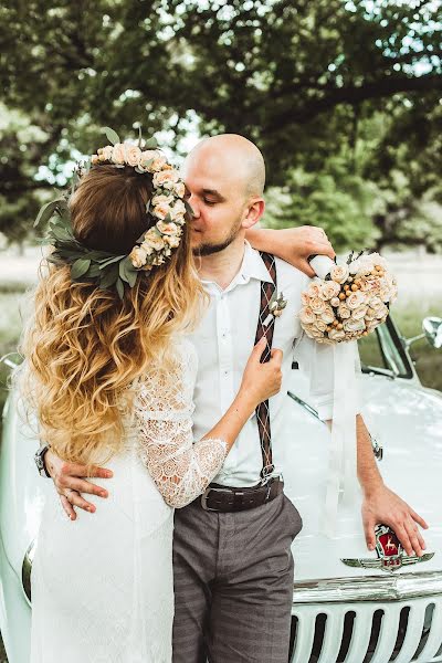 Fotógrafo de casamento Inna Antonova (anti). Foto de 6 de janeiro 2018