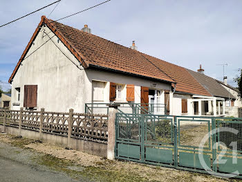 maison à Charrin (58)