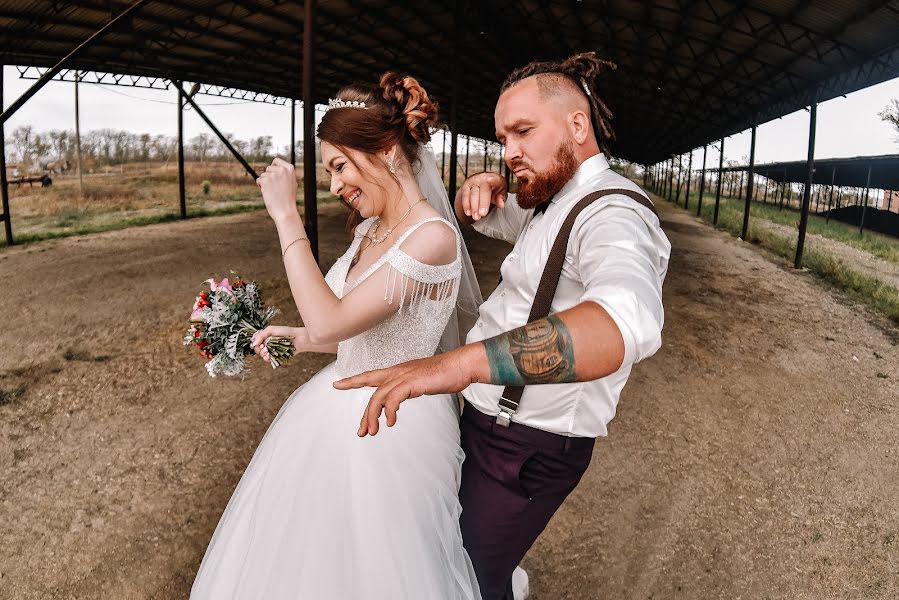 Bryllupsfotograf Aleksandr Leutkin (leutkinphoto). Bilde av 22 mars 2020
