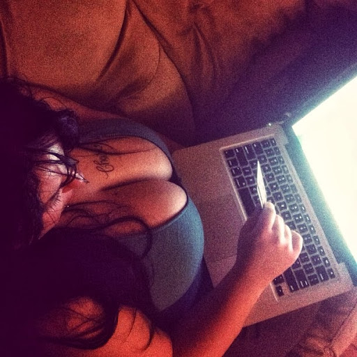 Ximx6igf-_rP2O7KhfzPmJkDtYnaEQjyliD9W5bK3zQ