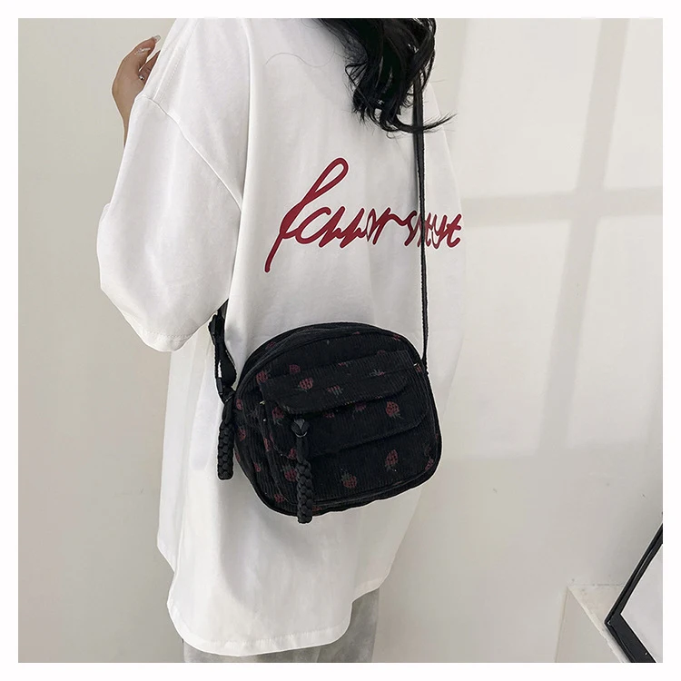 Title 31, Bolsa de tecido de veludo cotelê feminina com e...