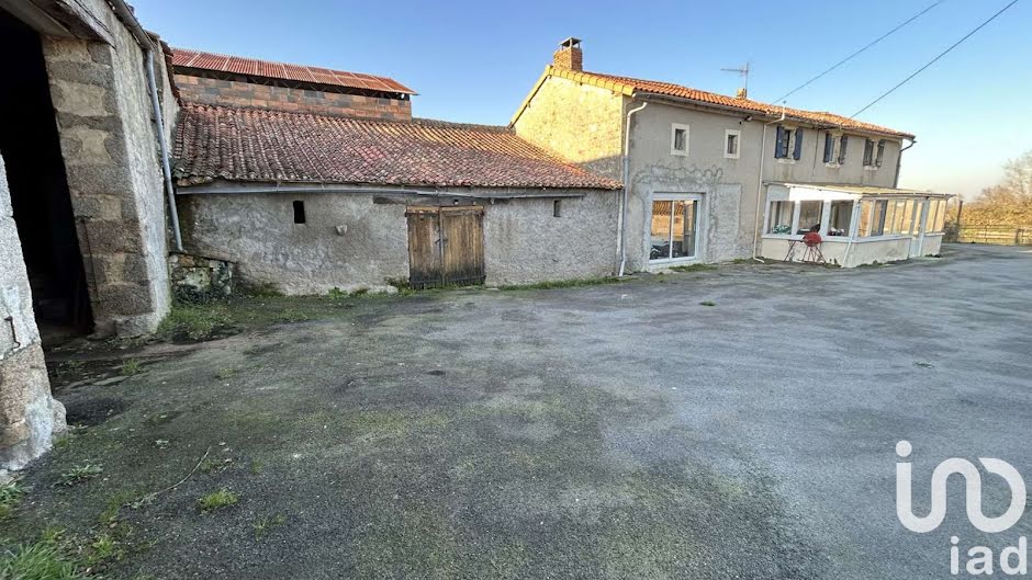 Vente maison 4 pièces 140 m² à Amailloux (79350), 142 500 €