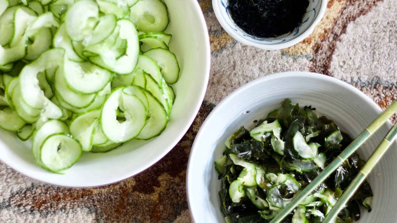 Cucumber and Wakame Seaweed Sunomono Recipe – Japanese Cooking 101