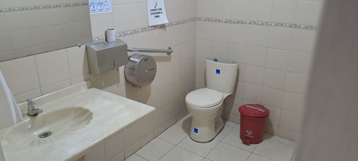 Casa En Arriendo - Batan, Bogota