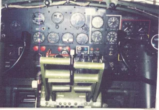 Photo : Le tableau de bord de la forteresse volante ..Photo fournie par le copilote de "Connie" John Carah rescapé du crash de la Coulonche (même jour ,  même heure ) ce 4 juillet 1943