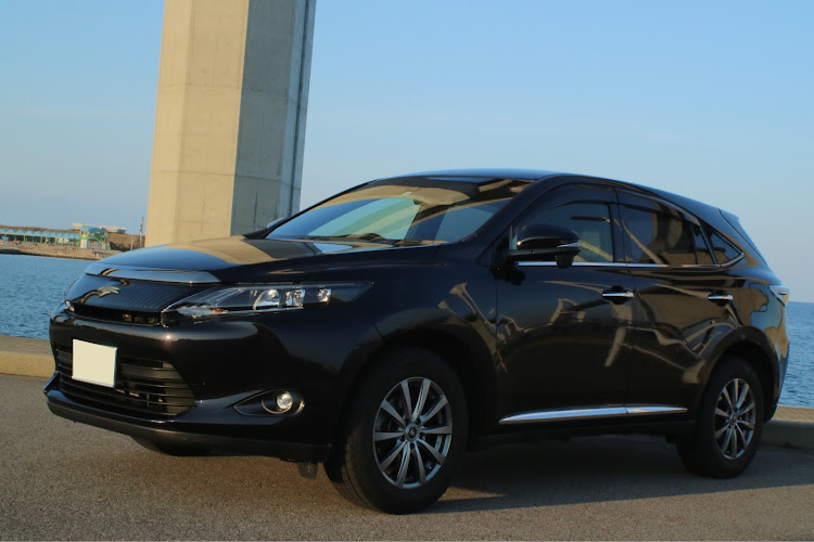 ハリアーのトヨタ・SUV・レンジローバーに関するカスタム事例の投稿画像3枚目