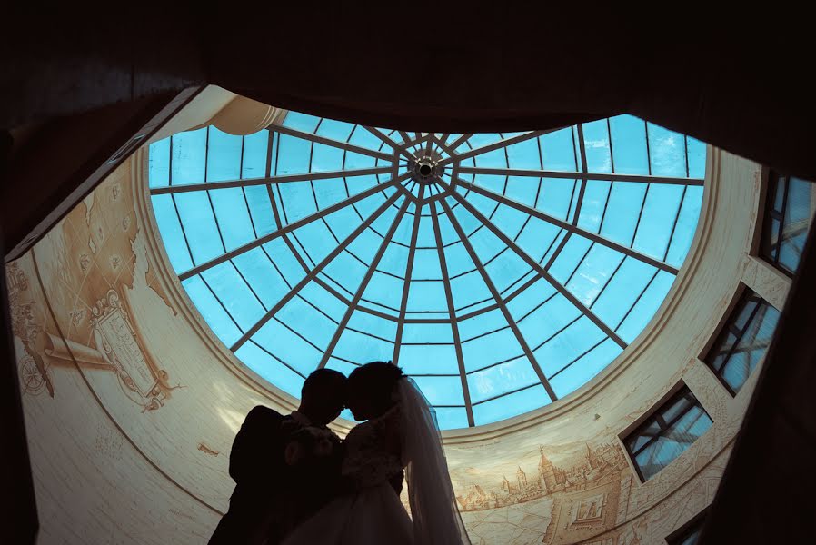 Fotógrafo de casamento Tanya Rostudio (rostudio). Foto de 2 de maio 2018