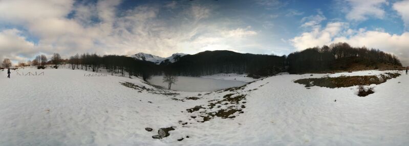 Lago innevato di friariello85