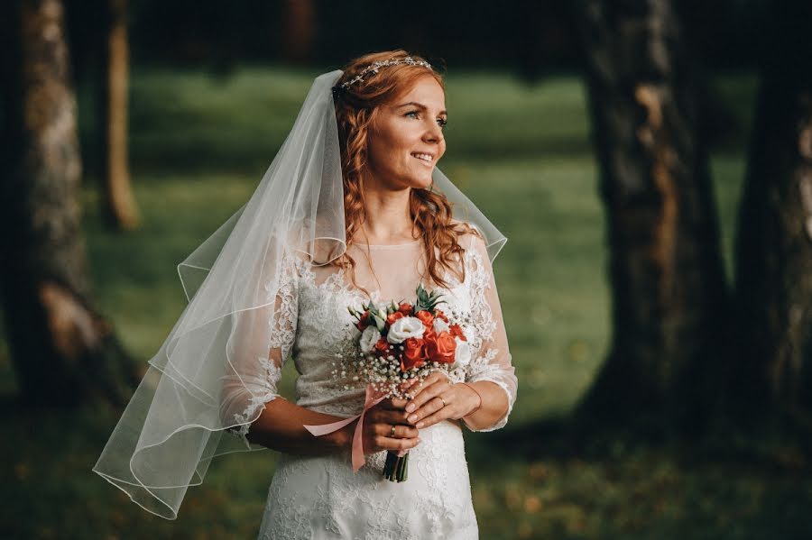 Nhiếp ảnh gia ảnh cưới Piotr Budzyński (piotr). Ảnh của 20 tháng 2 2020