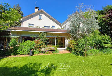 House with terrace 3