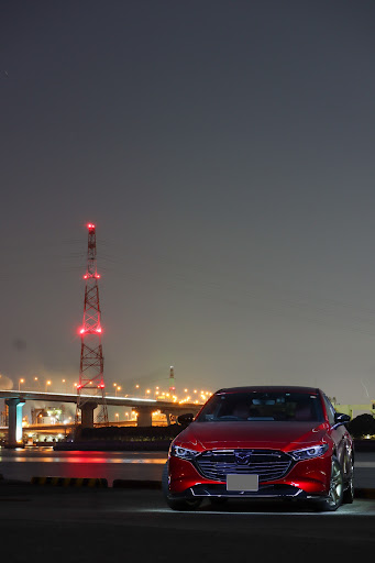 Mazda3 Bpfpのライティング撮影 縦構図はいいぞぉ に関するカスタム メンテナンスの投稿画像 車のカスタム情報はcartune