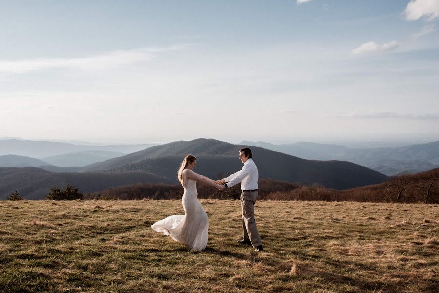 Photographe de mariage Khristel Stecher (khristelstudios). Photo du 18 novembre 2020